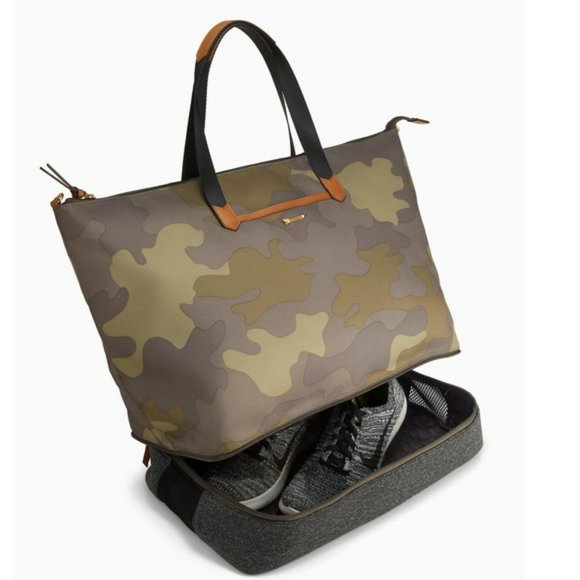Stella & Dot Crush It Bag - Camo - Picture 3 of 6